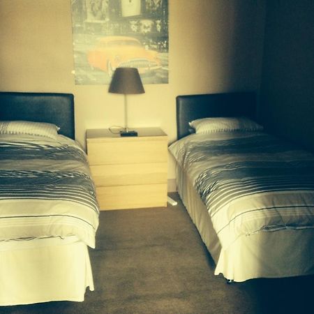 Bed and Breakfast Coach & Horses Tredegar Exterior foto